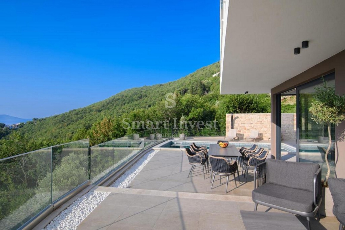 Hiša Medveja, Lovran, 235m2