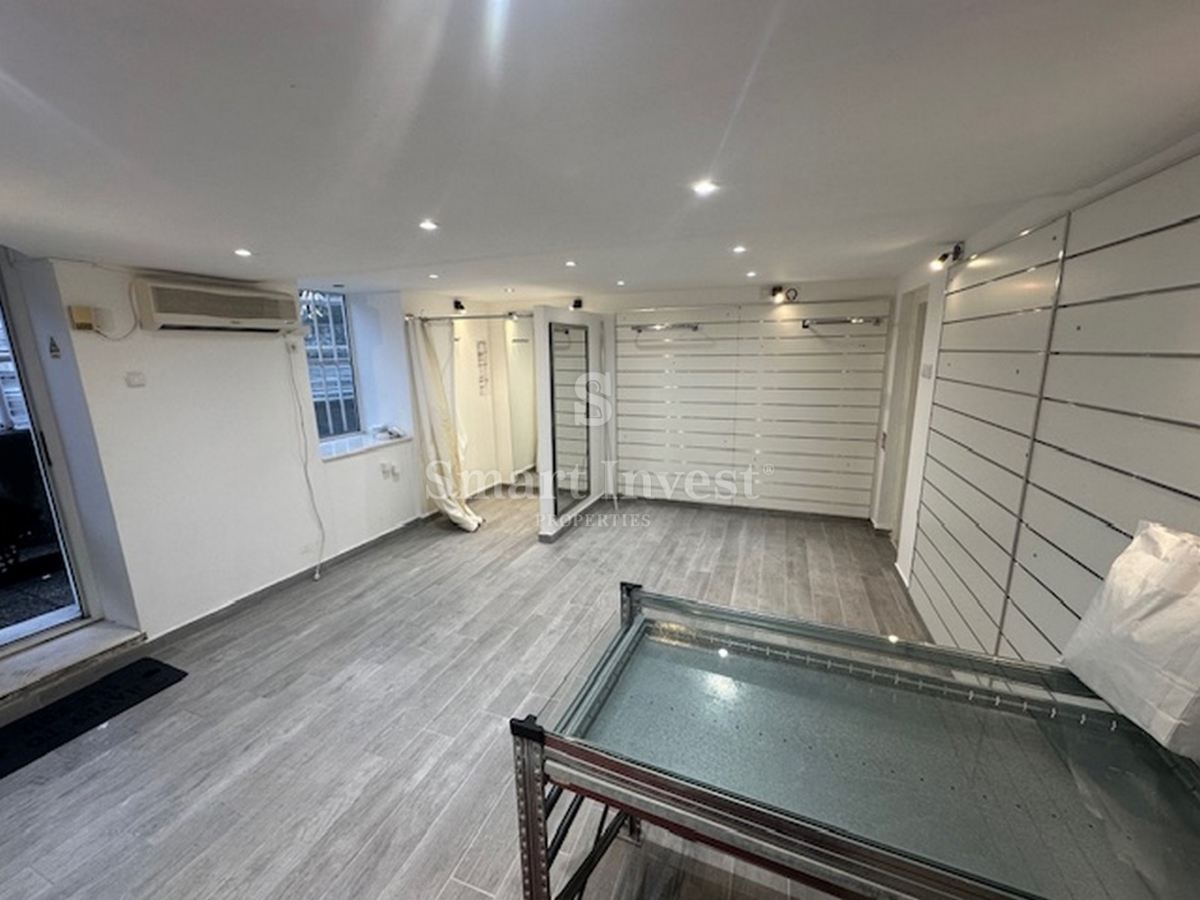 Poslovni prostor Centar, Rijeka, 15m2