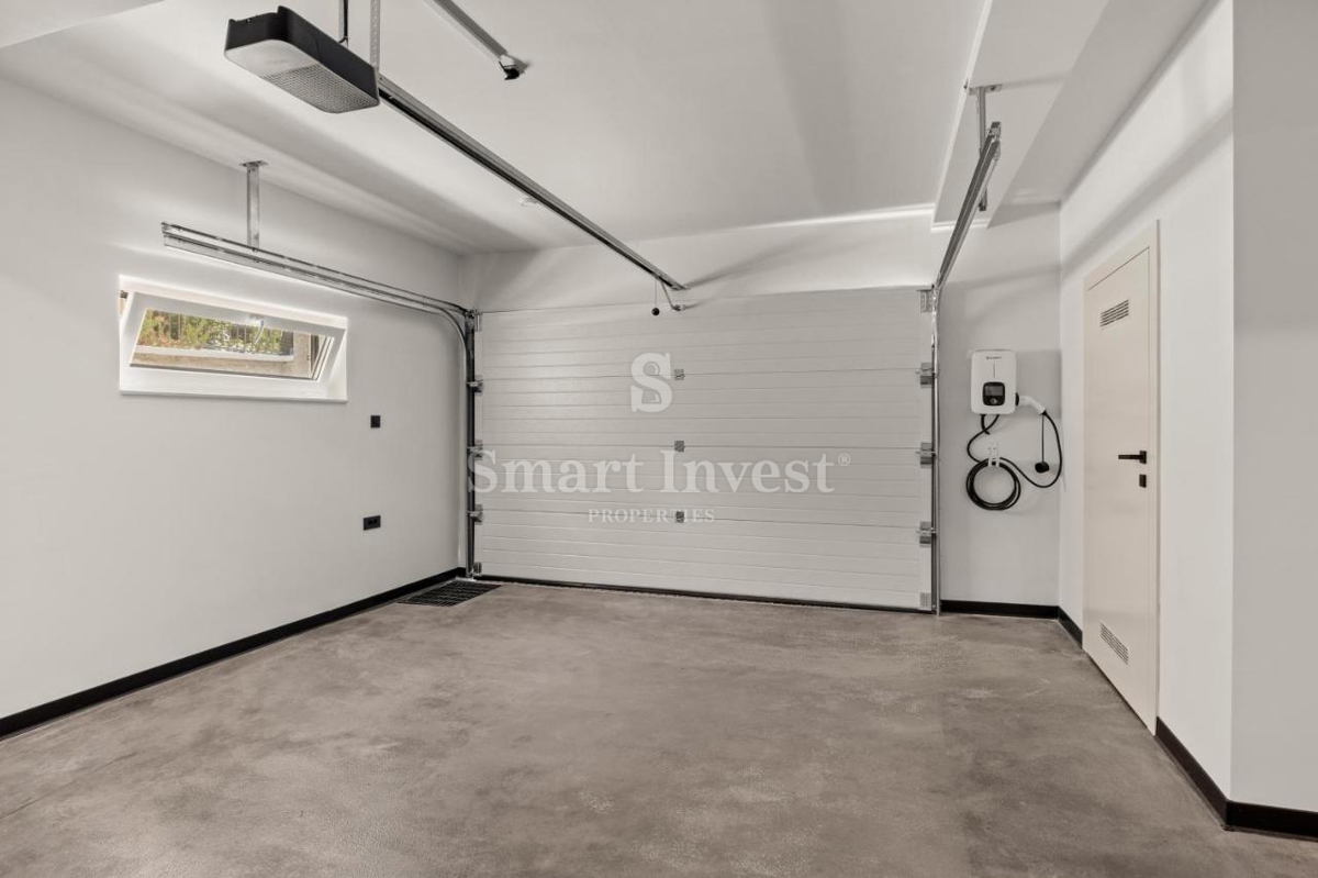 OPATIJA - OPRIĆ, luksuzna vila z bazenom v bližini morja