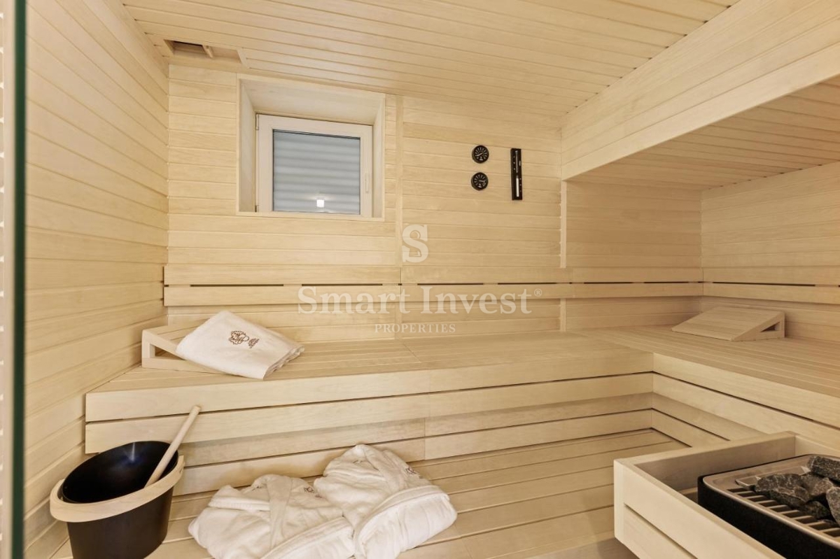 OPATIJA - OPRIĆ, luksuzna vila z bazenom v bližini morja