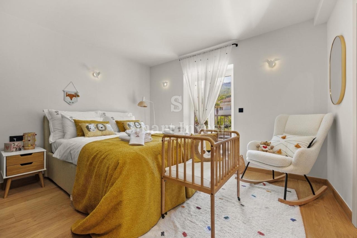 OPATIJA - OPRIĆ, luksuzna vila z bazenom v bližini morja