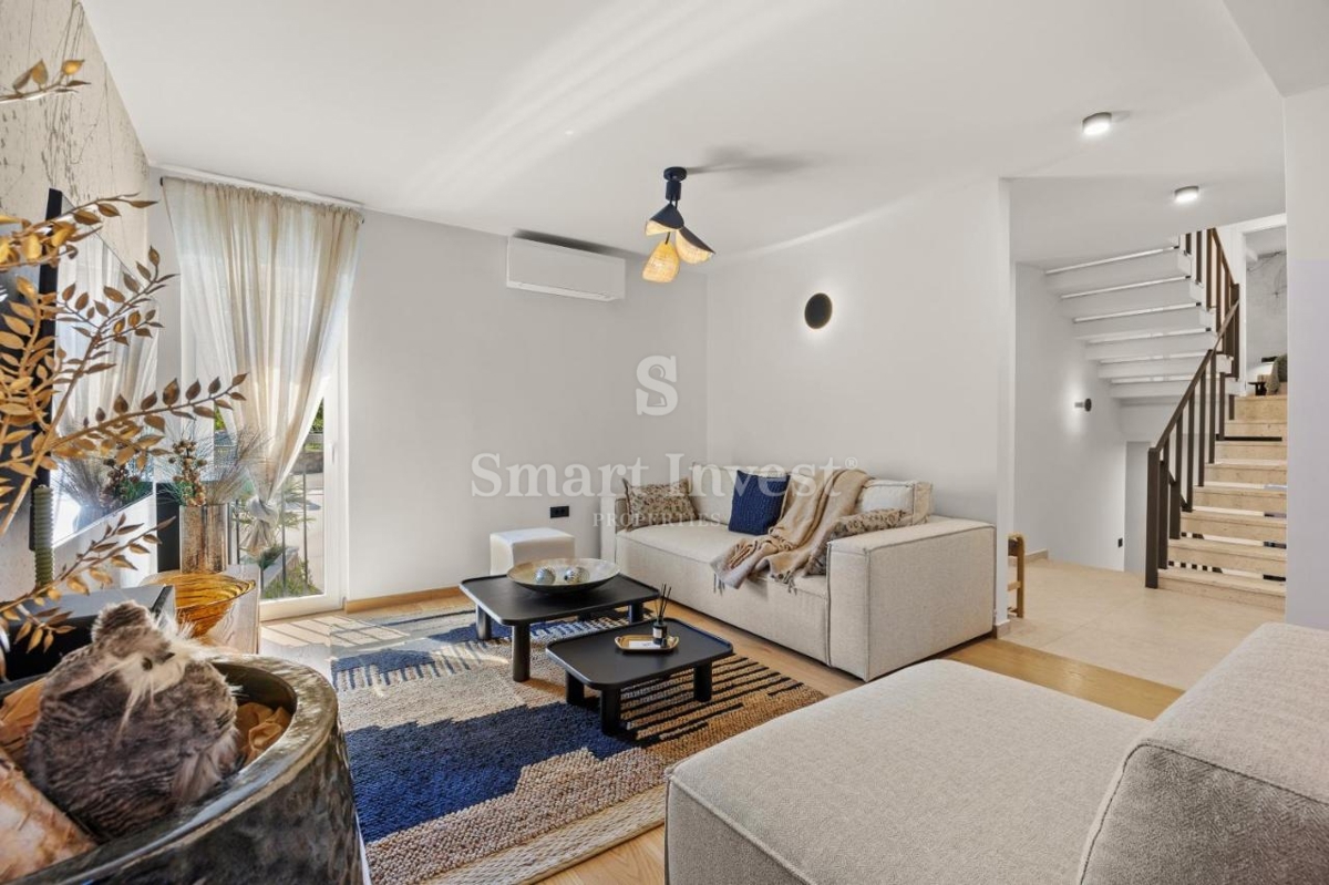 OPATIJA - OPRIĆ, luksuzna vila z bazenom v bližini morja