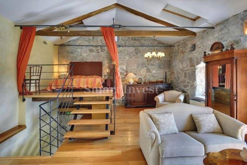 ISTRIA - LUPOGLAV, COMPLEX OF RENOVATED VILLAS