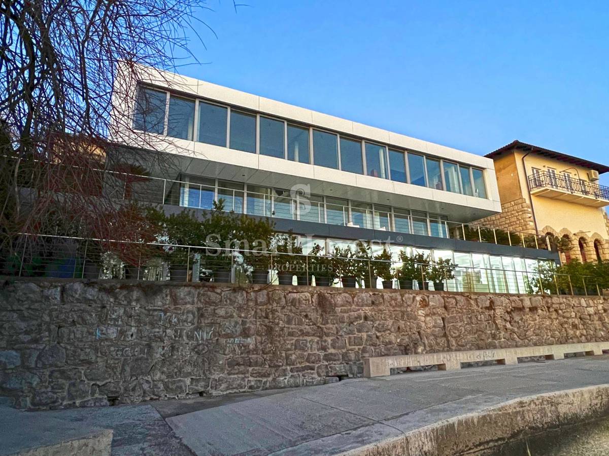 OPATIJA RIVIERA, Luxury villa, first line to the sea!