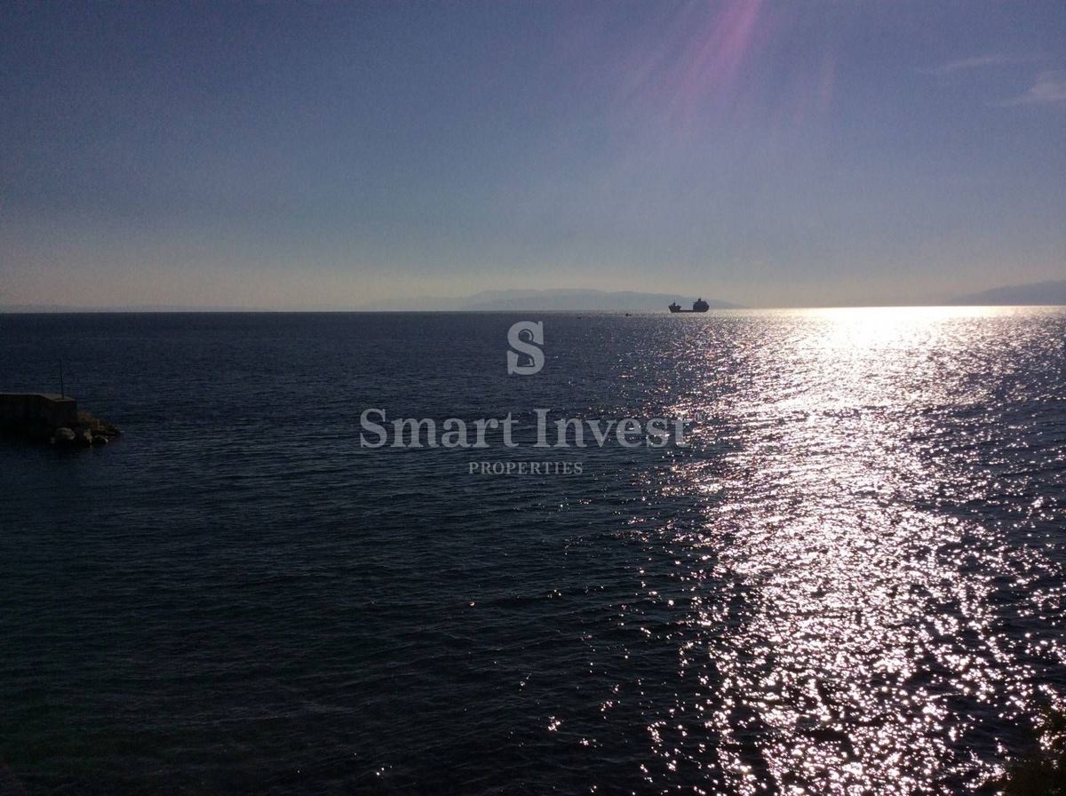 OPATIJA RIVIERA, Luxury villa, first line to the sea!