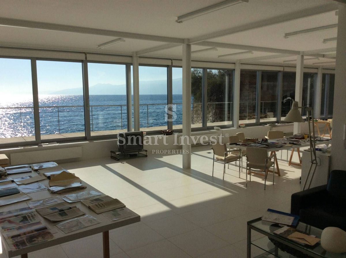 OPATIJA RIVIERA, Luxury villa, first line to the sea!