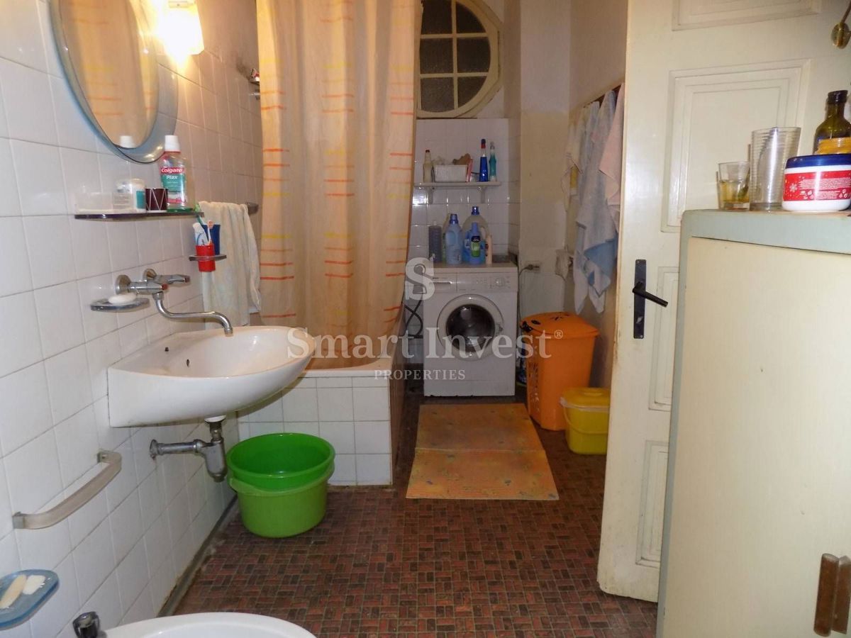 OPATIJA, 5-bedrooms apartment, with a sea view, 50 m to the sea