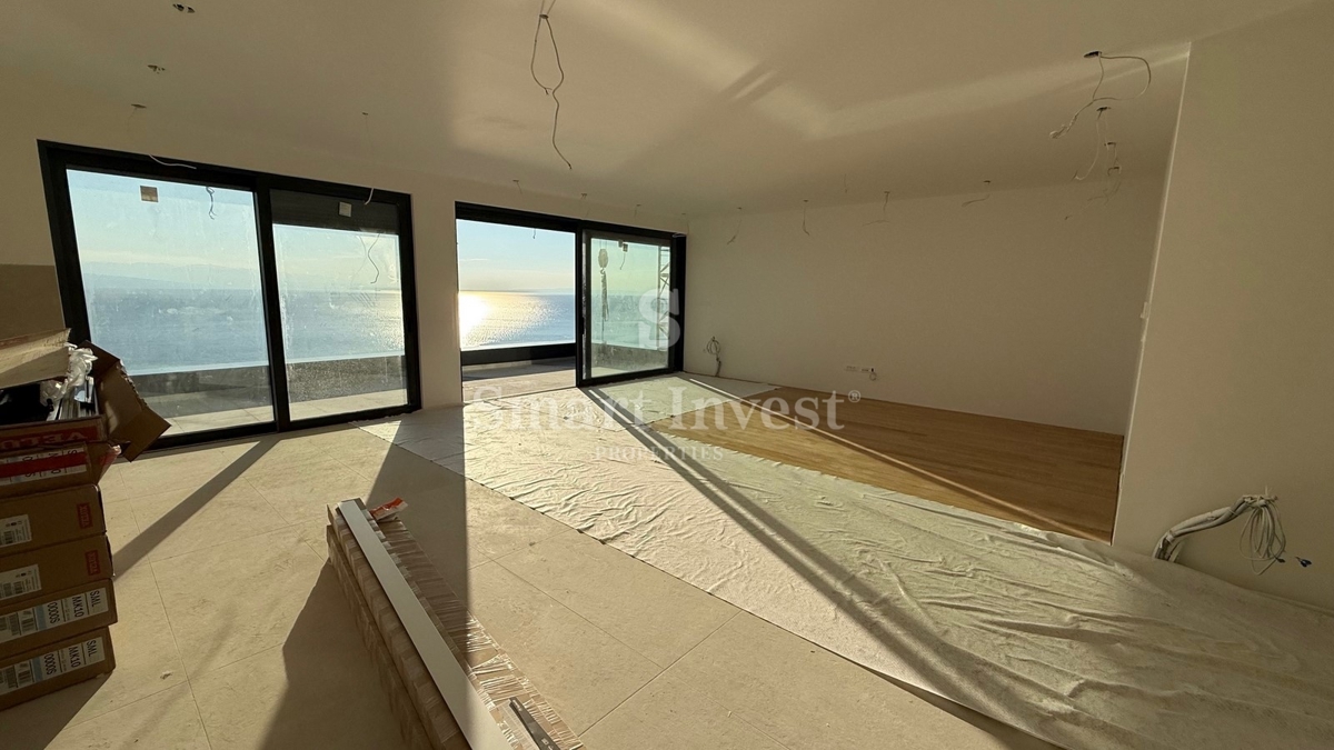 OPATIJA, Luksuzni penthouse s pogledom na morje in garažo