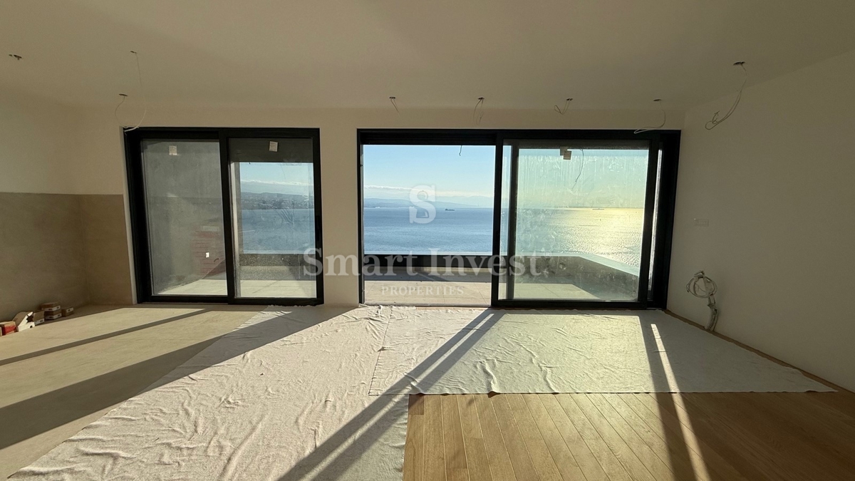 OPATIJA, Luksuzni penthouse s pogledom na morje in garažo