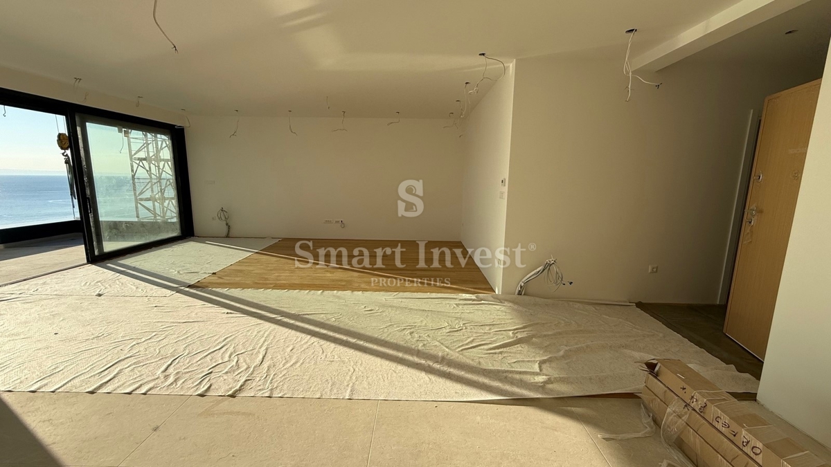 OPATIJA, Luksuzni penthouse s pogledom na morje in garažo