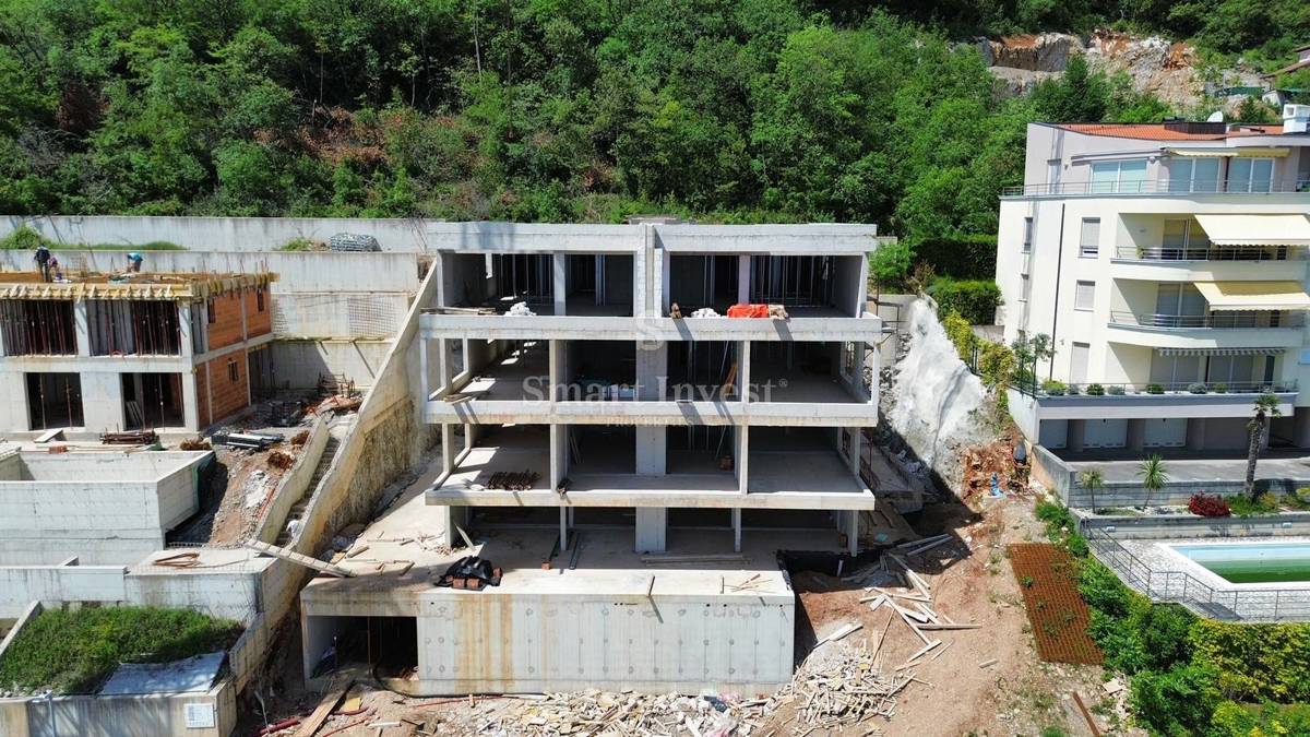 OPATIJA, Luksuzni penthouse s pogledom na morje in garažo