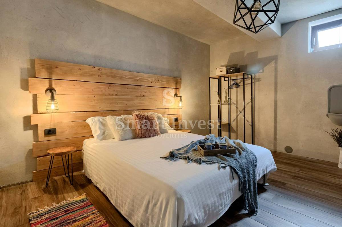 ISTRIA - POREČ vicinity, LUXURY VILLA WITH POOL AND SEA VIEW, 10 km to the sea