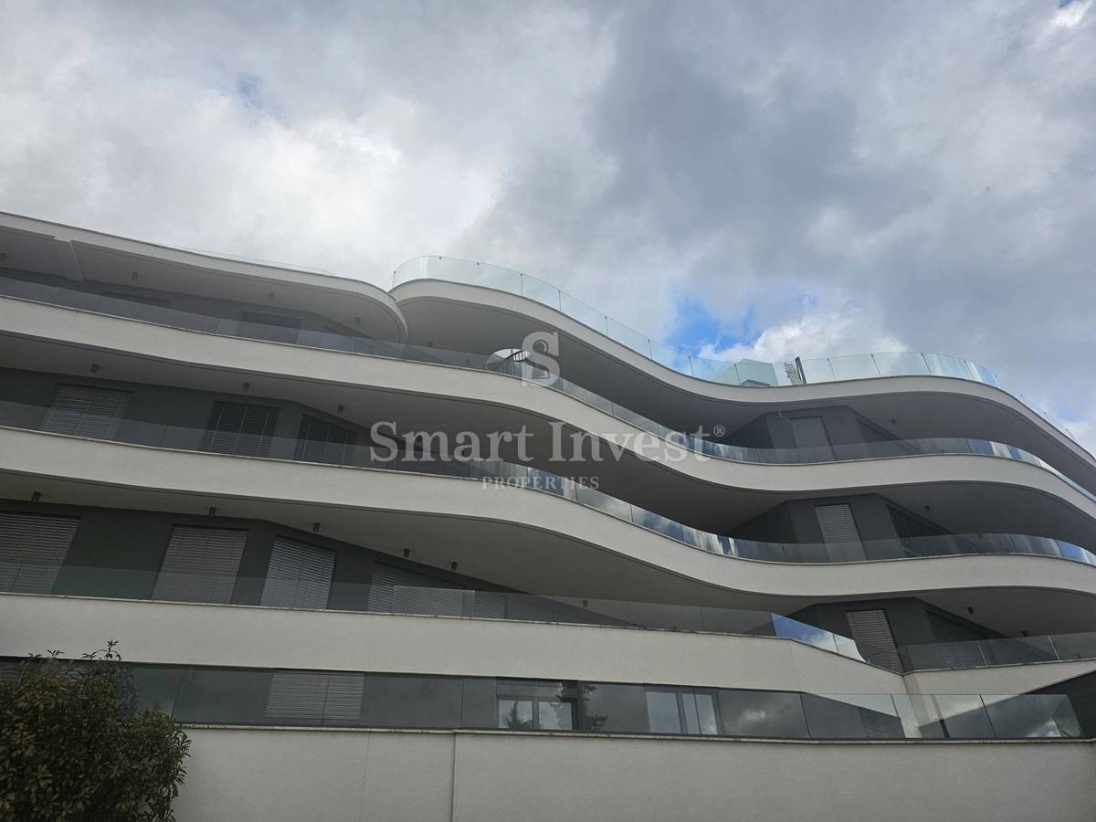 OPATIJA, Luksuzno 3-sobno stanovanje s pogledom na morje in garažo