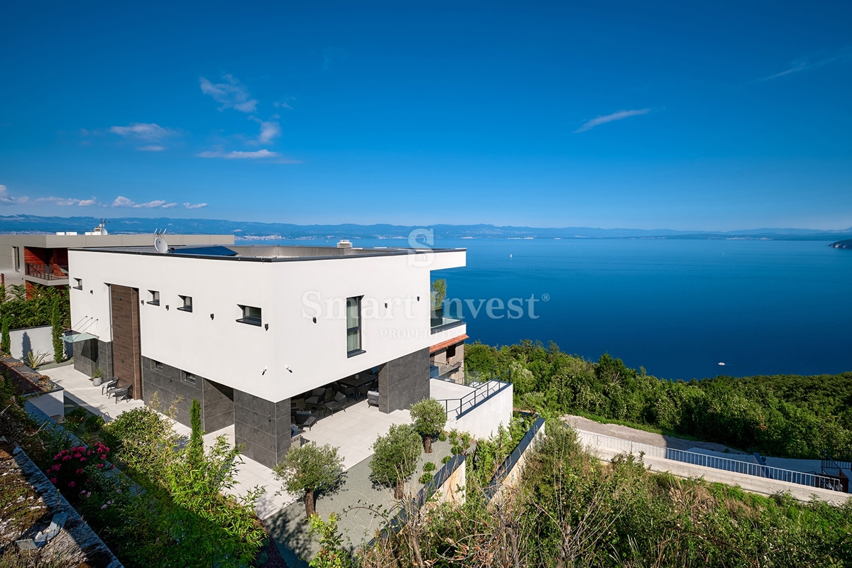 OPATIJSKA RIVIERA, Moderna luksuzna vila s pogledom na morje, prodamo