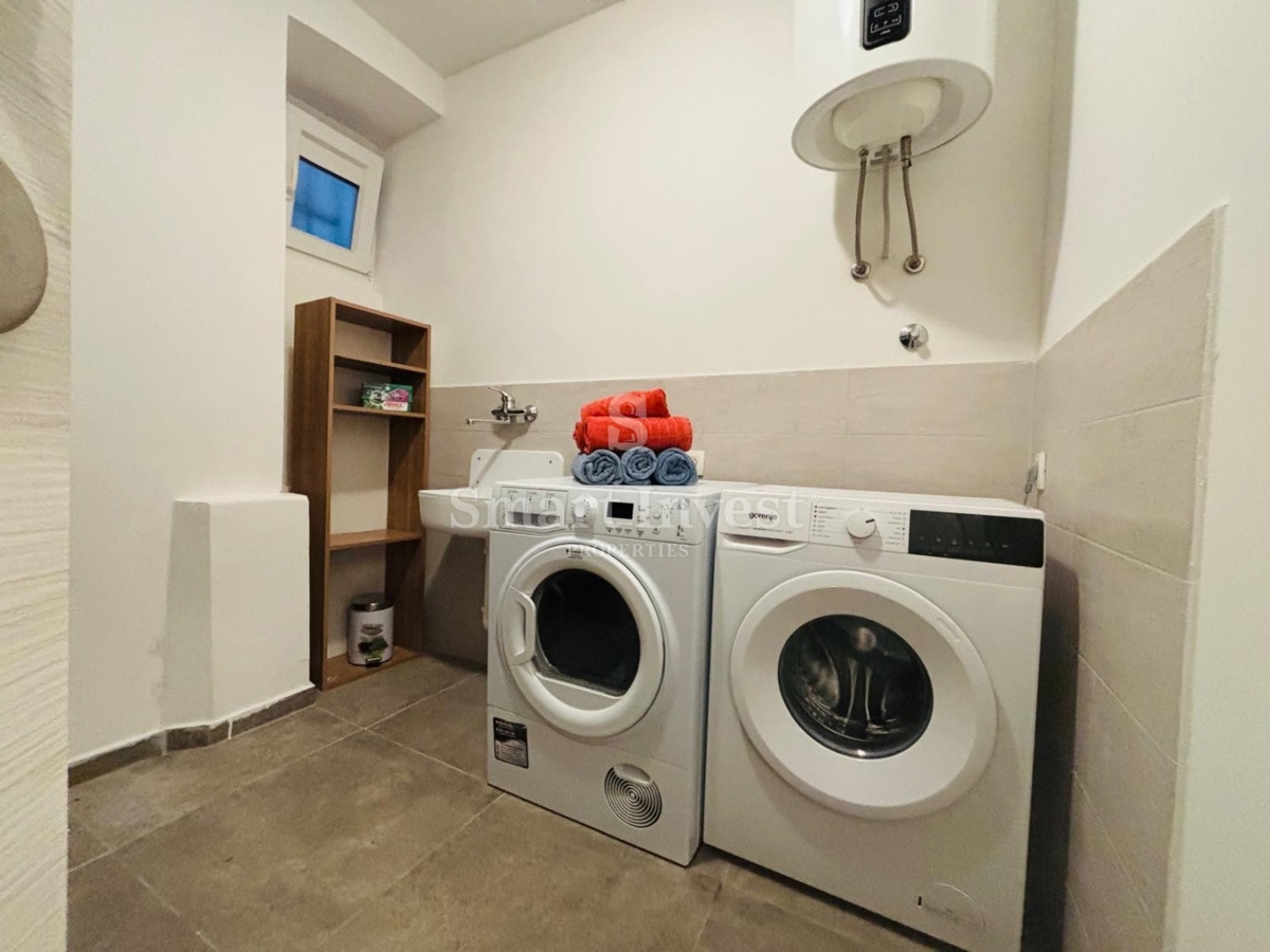 OPATIJA - CENTER, 3-sobno stanovanje s teraso in parkingom