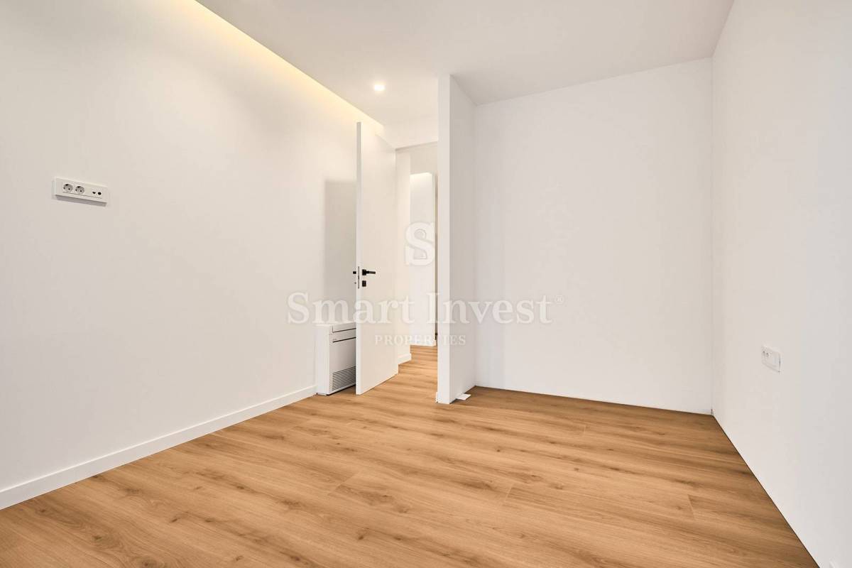 OPATIJA, Luxury apartment of 226 m2  in a new building with pool and garage