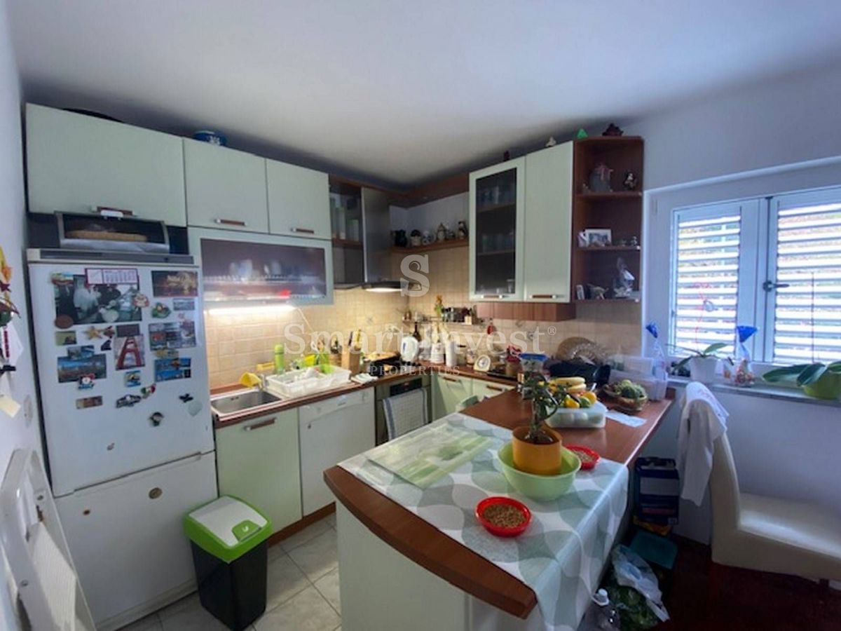 MOŠĆENIČKA DRAGA, 3-sobno stanovanje s pogledom na morje
