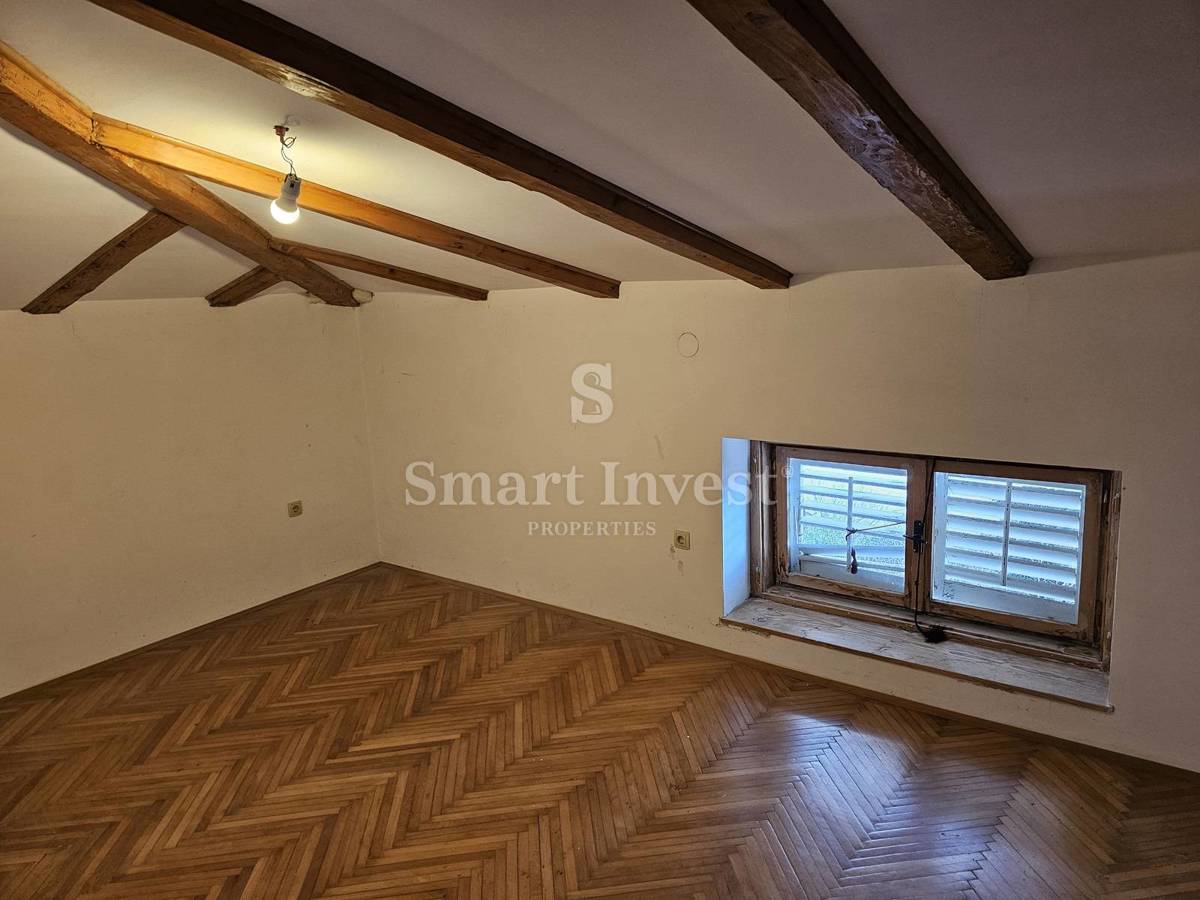 OPATIJA - CENTER, 2-s stanovanje s teraso prva vrsta do morja