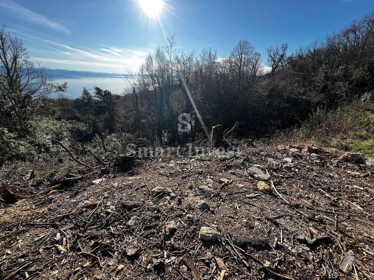 OPATIJA - BREGI, zemljišče 1320 m2 s pogledom na morje