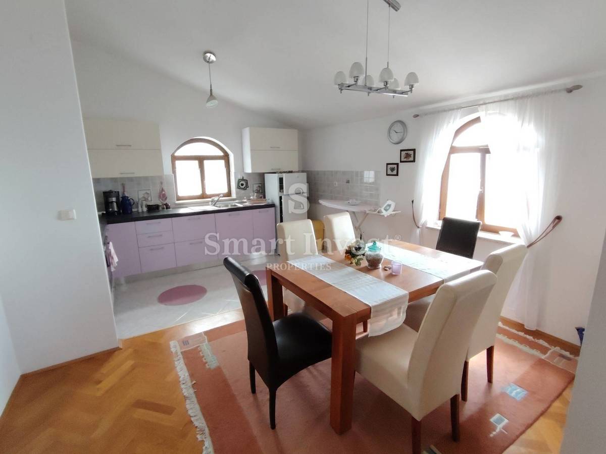 Hiša Poljane, Opatija - Okolica, 350m2