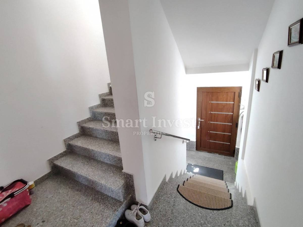 Hiša Poljane, Opatija - Okolica, 350m2