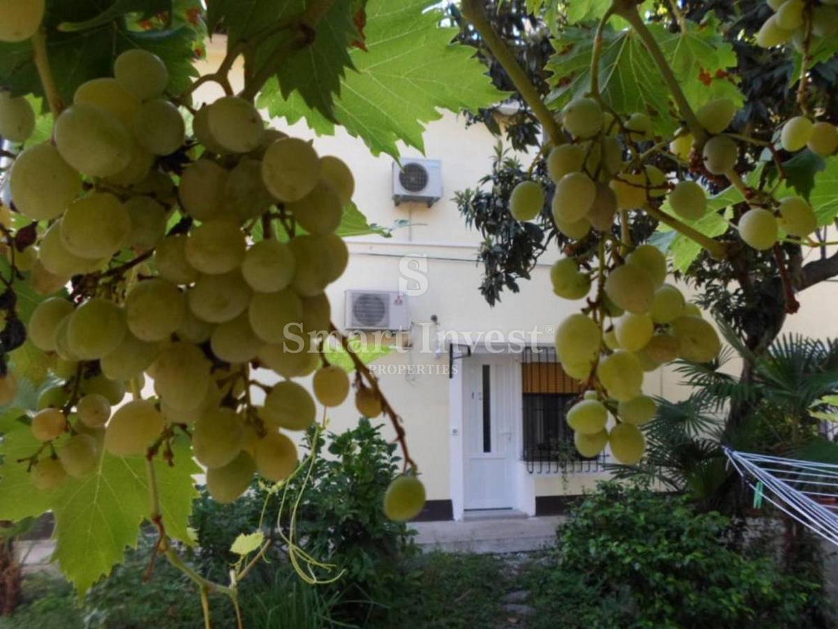 OPATIJA - CENTER, dva apartmaja z vrtom blizu morja