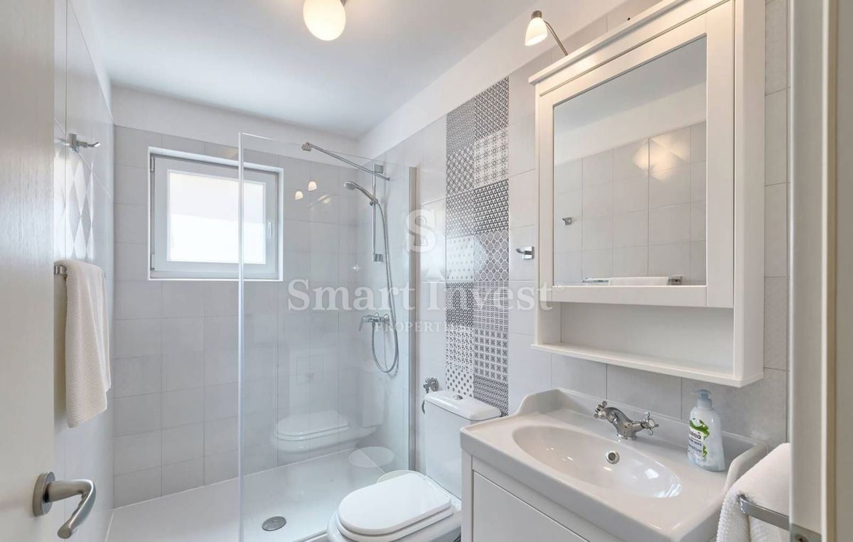 Hiša Rabac, Labin, 180m2