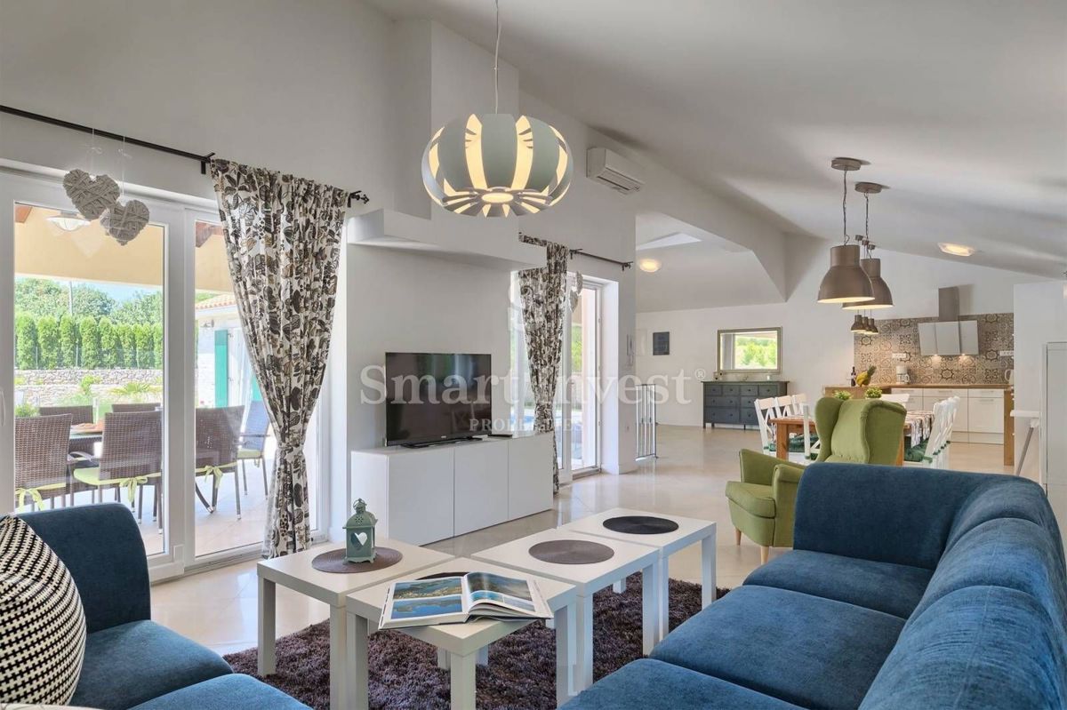 Hiša Rabac, Labin, 180m2
