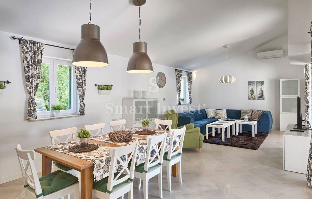 Hiša Rabac, Labin, 180m2