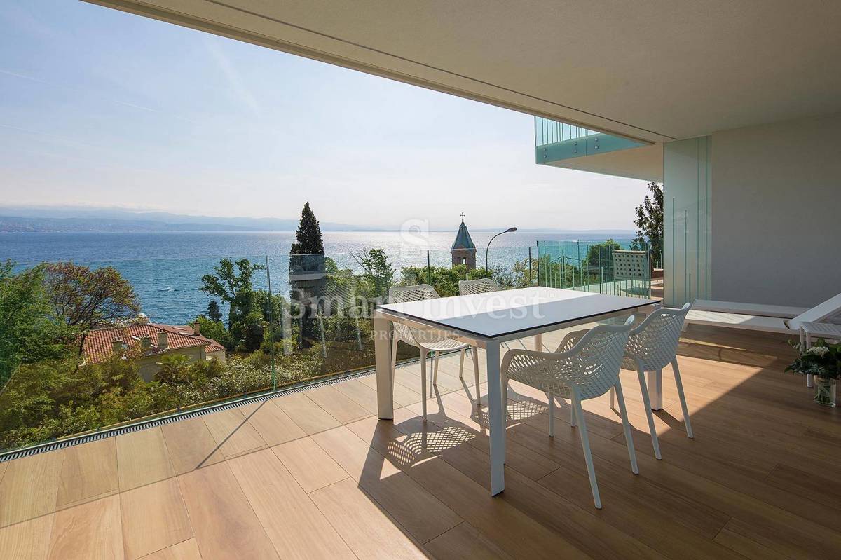 OPATIJA, luksuzno stanovanje s pogledom na morje v novogradnji