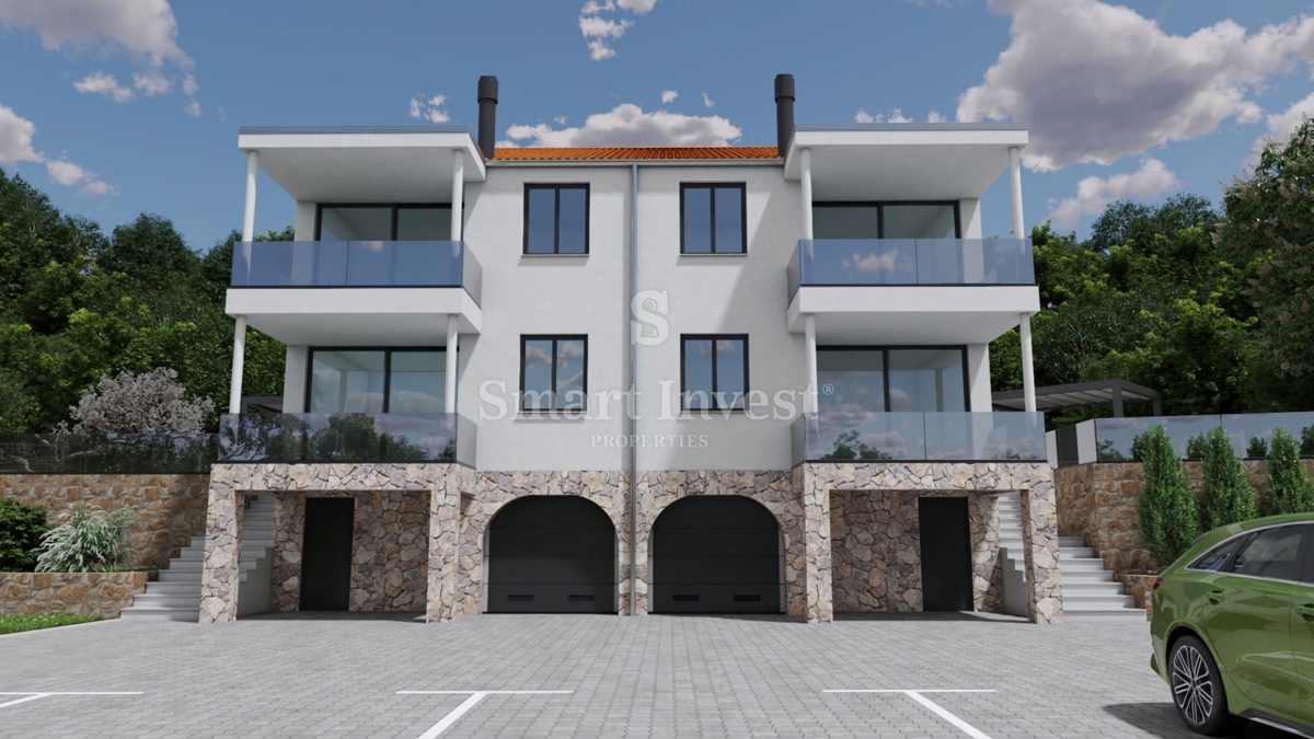 OPATIJA - VEPRINAC, samostojna hiša roh bau, 2 apartmaja, prostoren vrt, pogled na morje