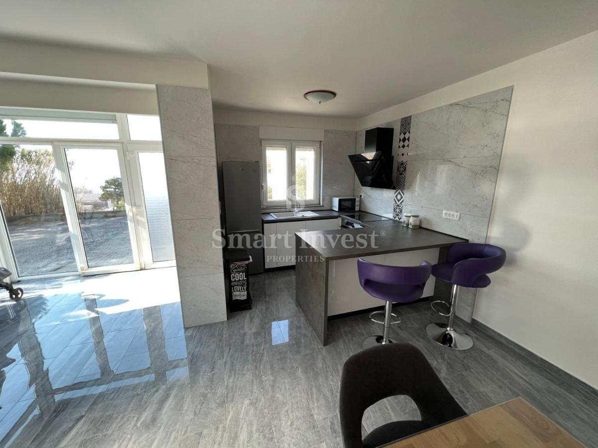 Stanovanje Kostrena, 62m2