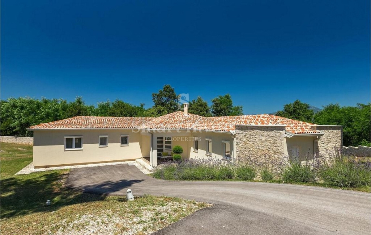 ISTRA - LABIN, vila z bazenom in popolno zasebnostjo