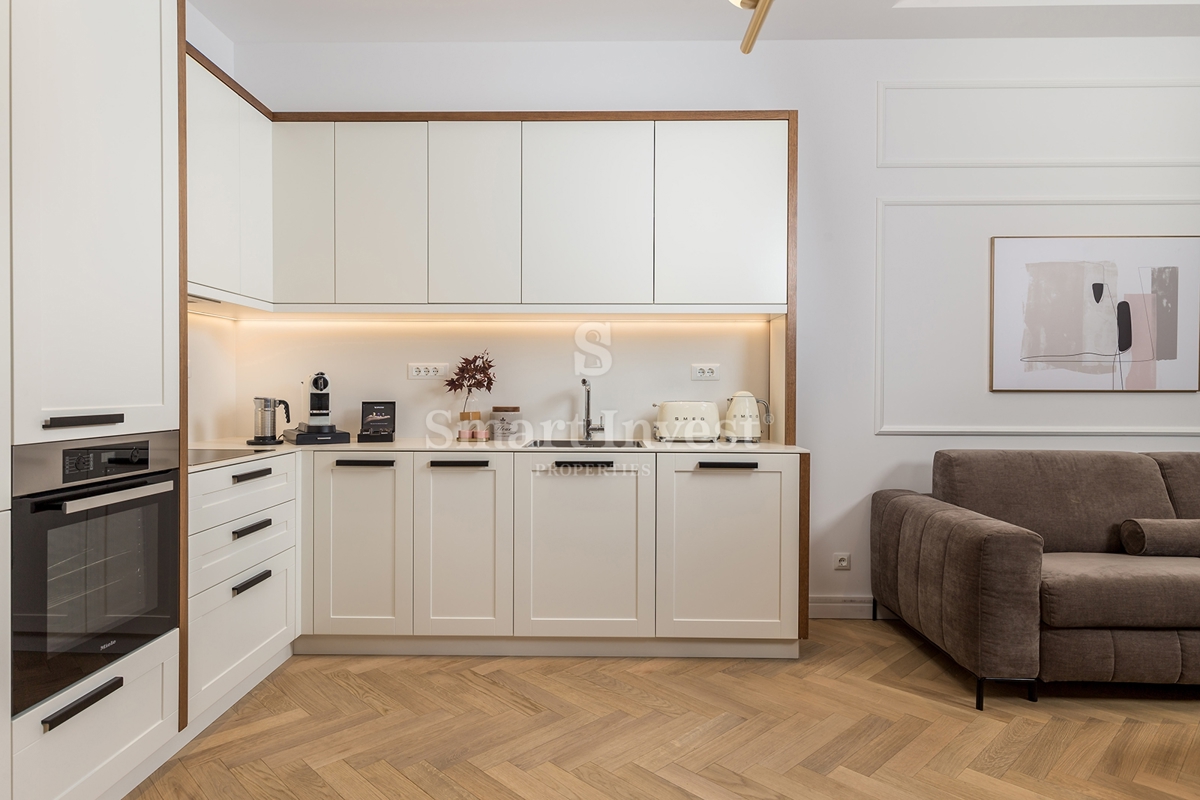 OPATIJA – CENTER, luksuzno stanovanje ob morju v prenovljeni vili