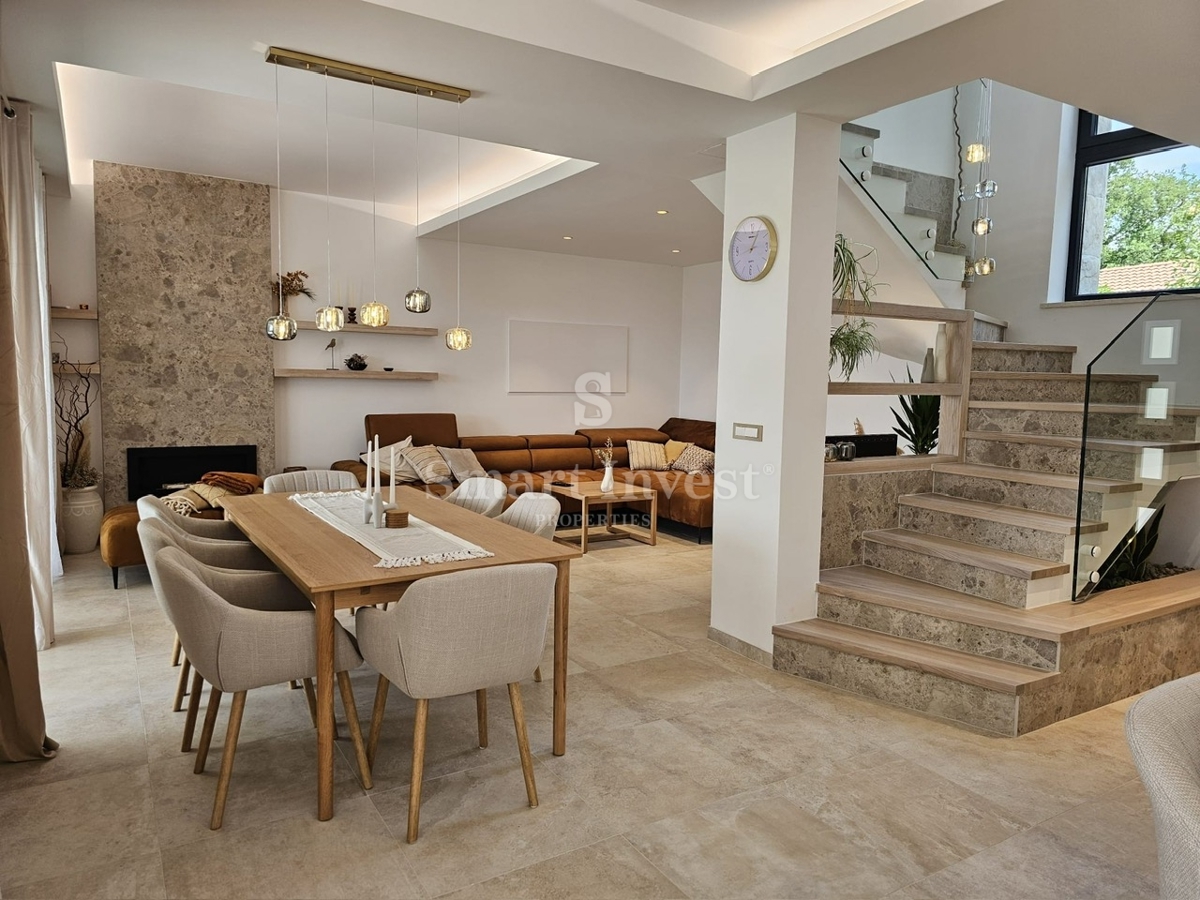 Hiša Linardići, Krk, 176m2