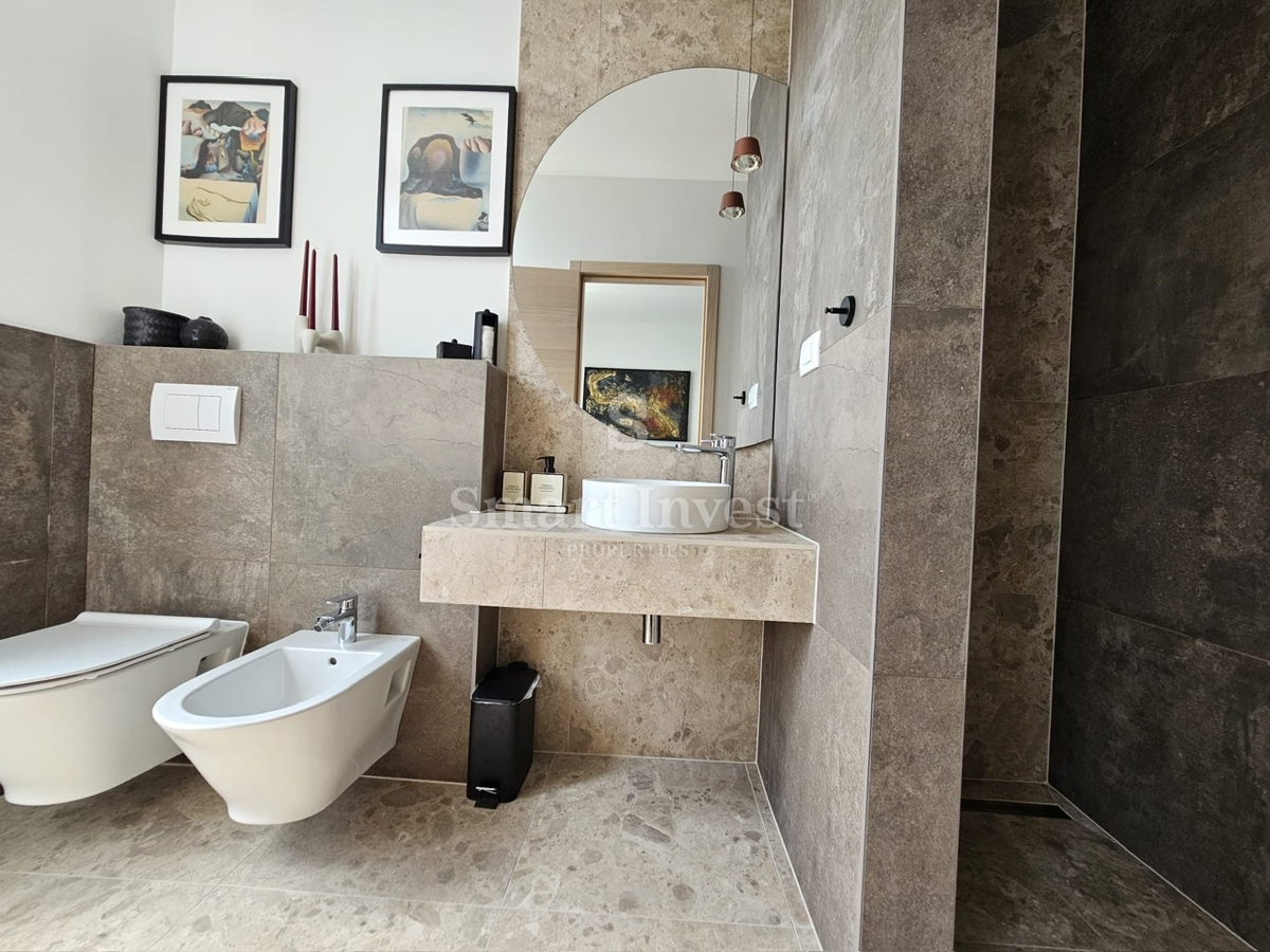 Hiša Linardići, Krk, 176m2