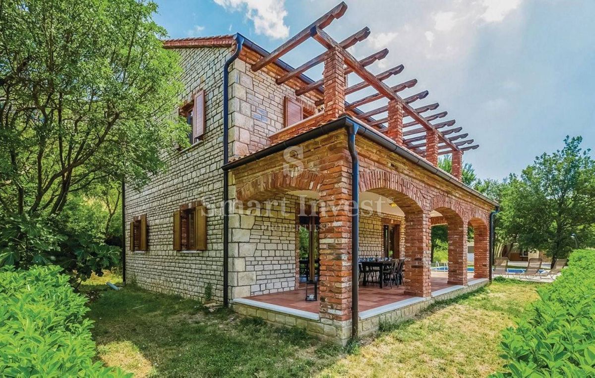 Hiša Grižane-Belgrad, Vinodolska Općina, 200m2