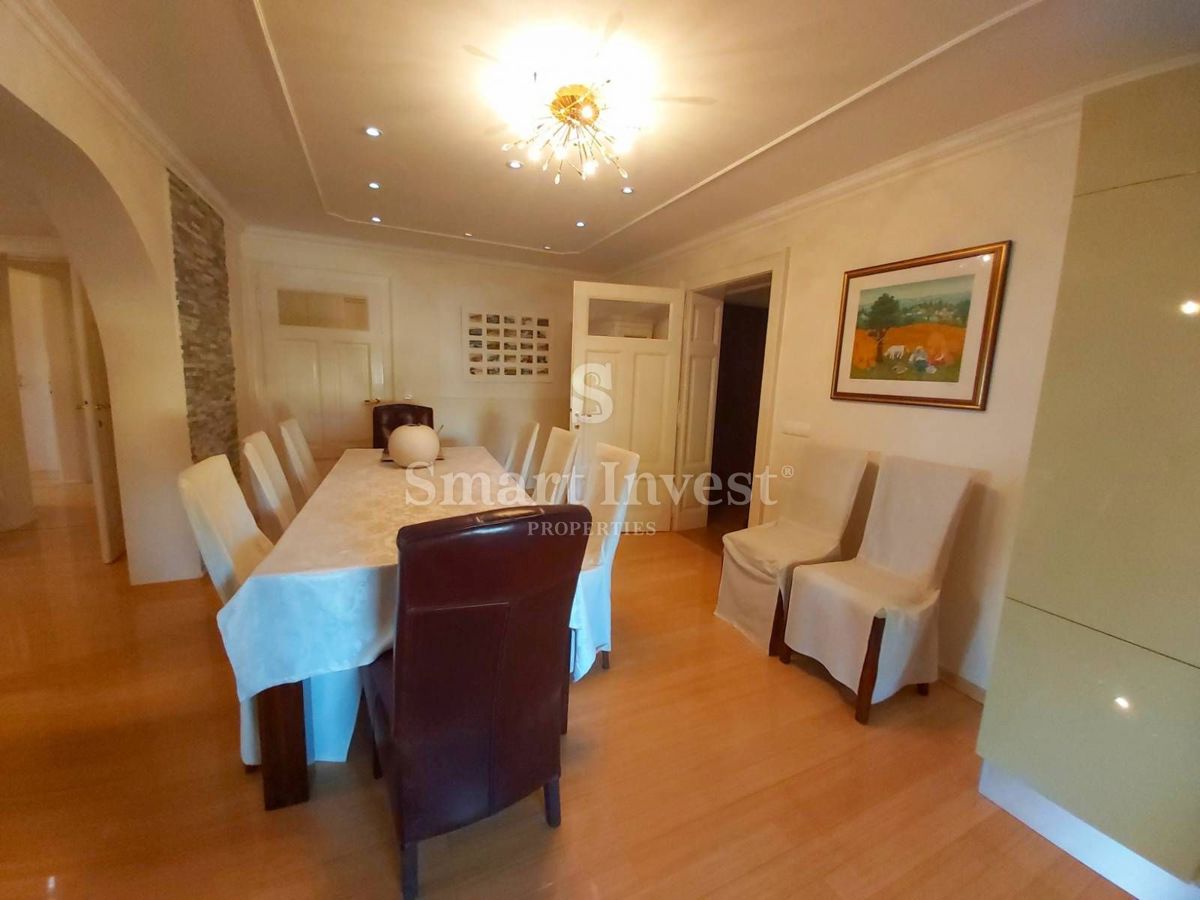 OPATIJA, Exclusive 2-bedrooms flat in Austro-Hungarian villa near the sea