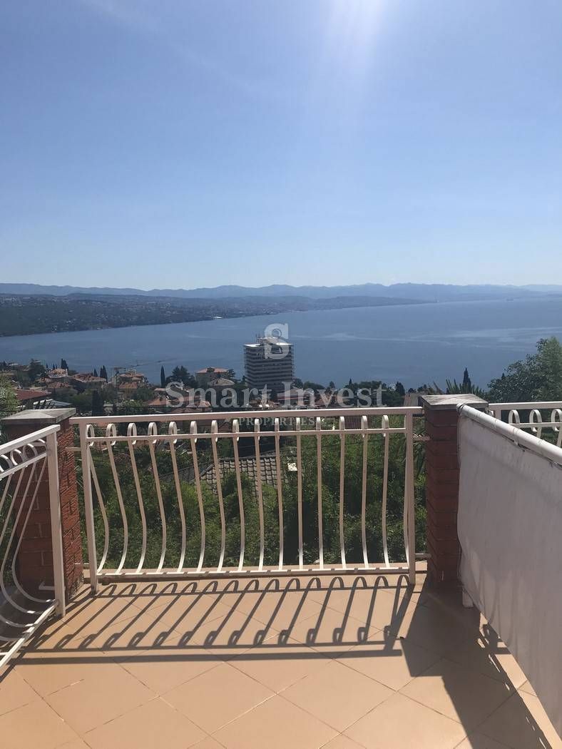 OPATIJA, Detached house of 260 m2, with beautiful sea view
