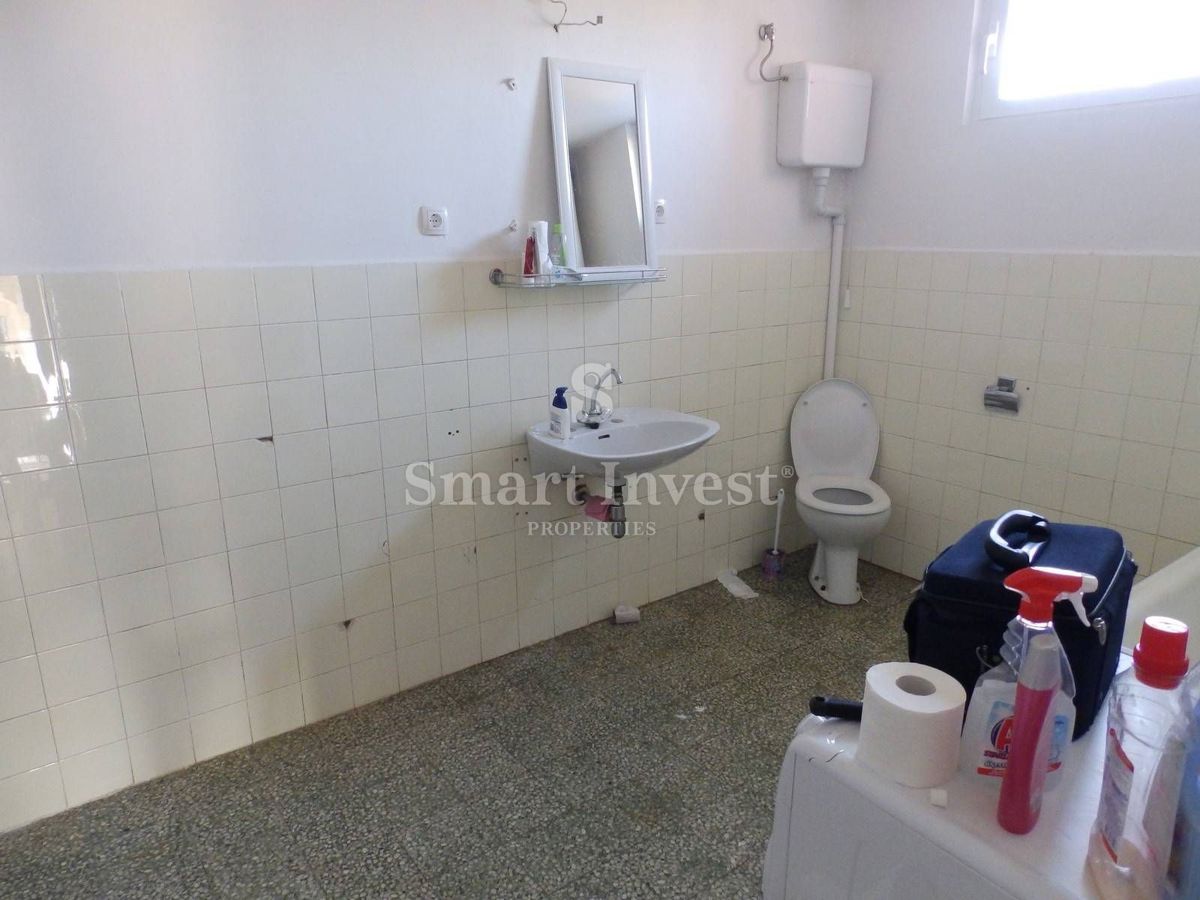OPATIJA - POBRI, Samostojna hiša 180 m2 z velikim vrtom, prodamo