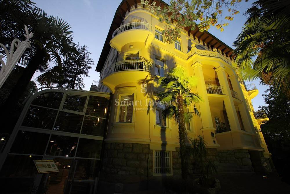 OPATIJA RIVIERA, 4-STARS HOTEL, 50 m to the sea