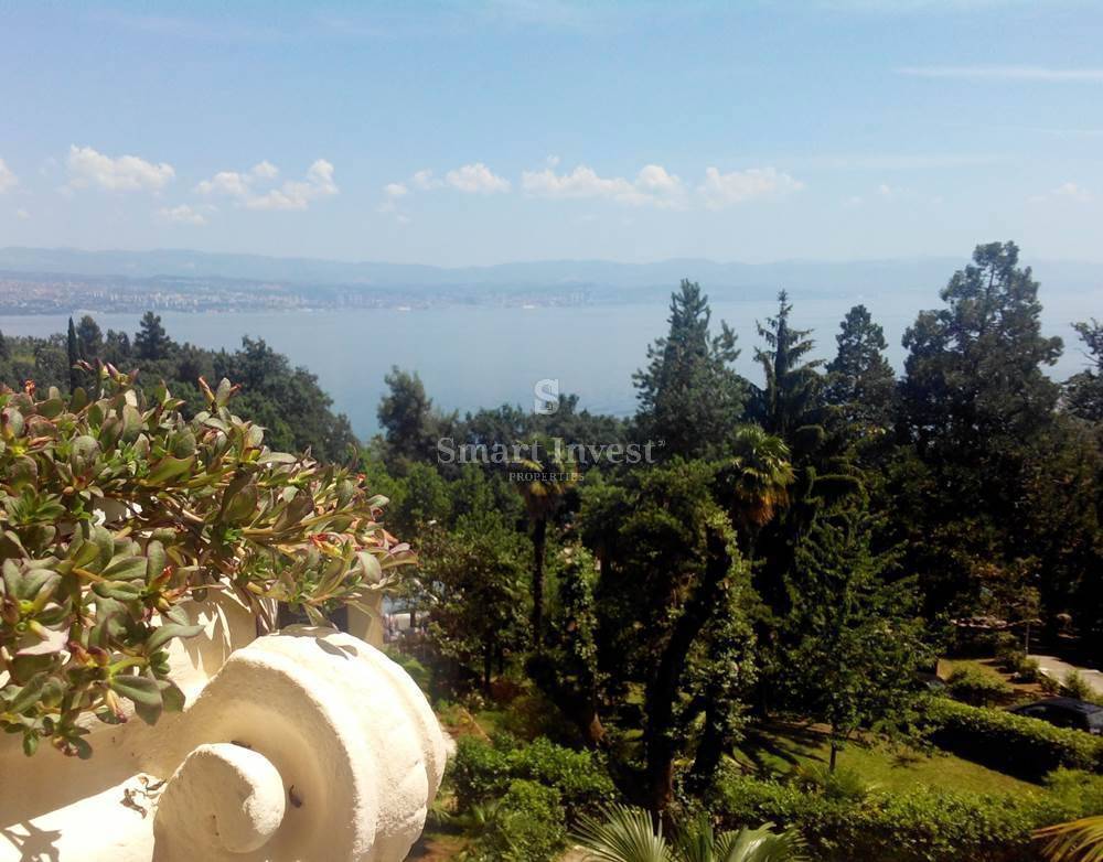 OPATIJA RIVIERA, 4-STARS HOTEL, 50 m to the sea