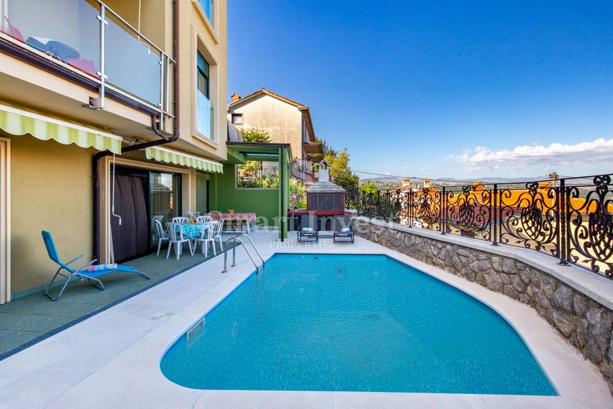 OPATIJA, Exclusive villa on an attractive location with sea view