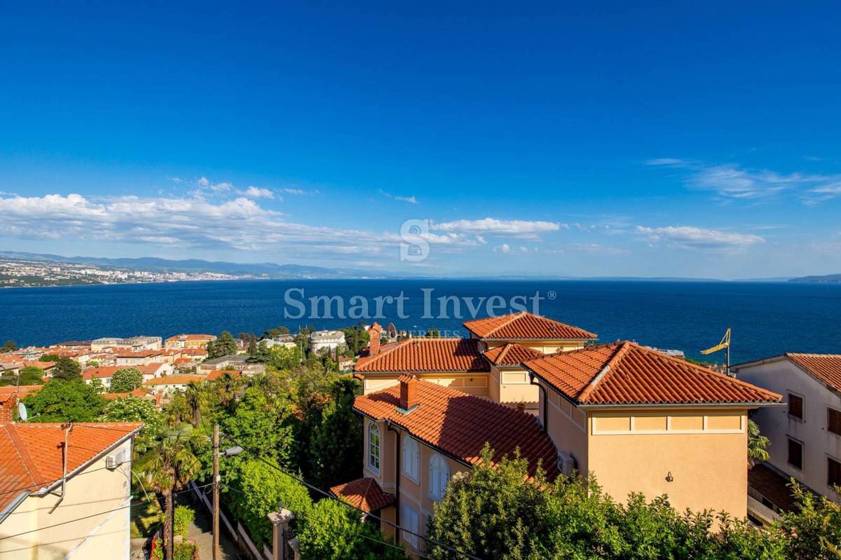 OPATIJA, Exclusive villa on an attractive location with sea view