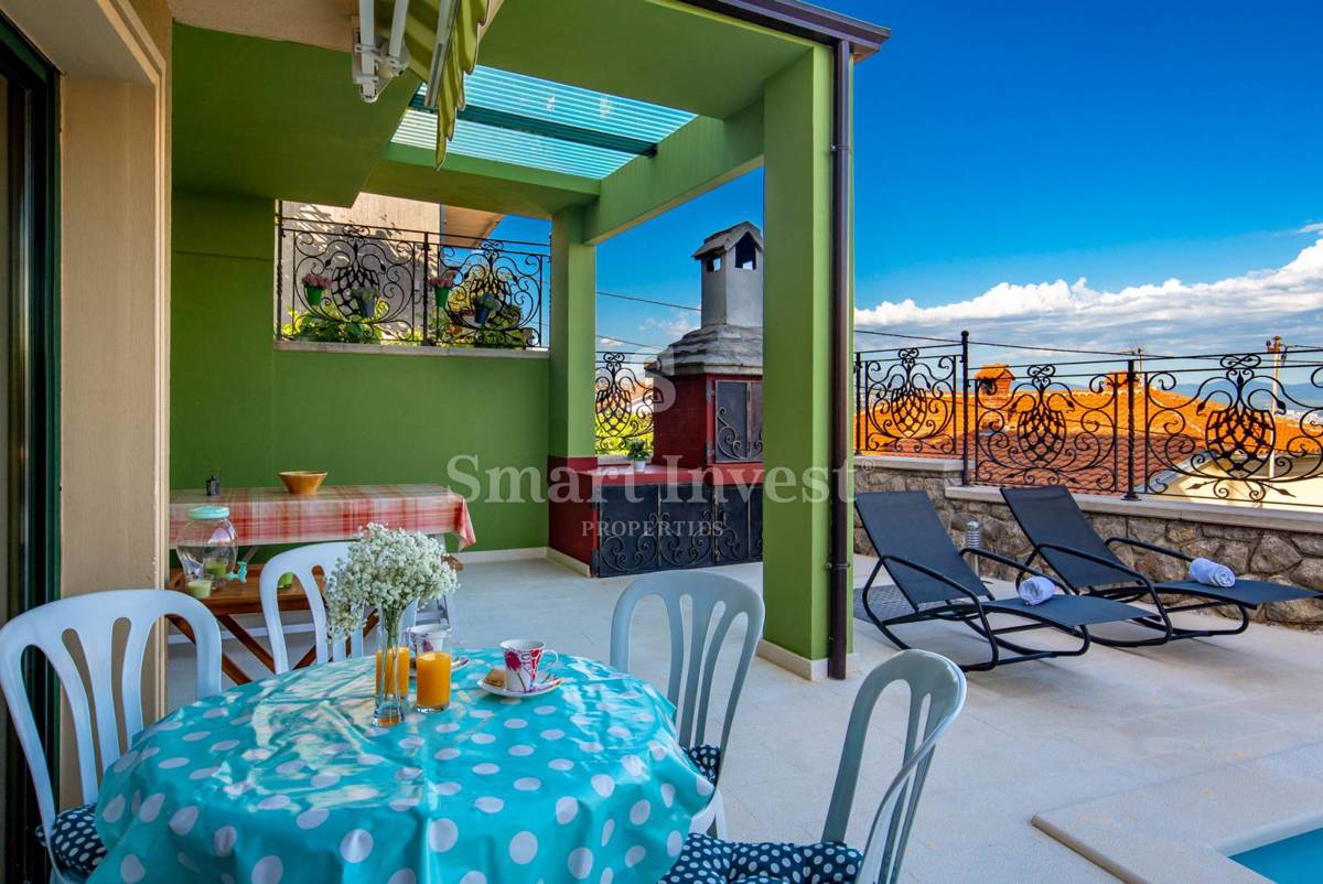 OPATIJA, Exclusive villa on an attractive location with sea view