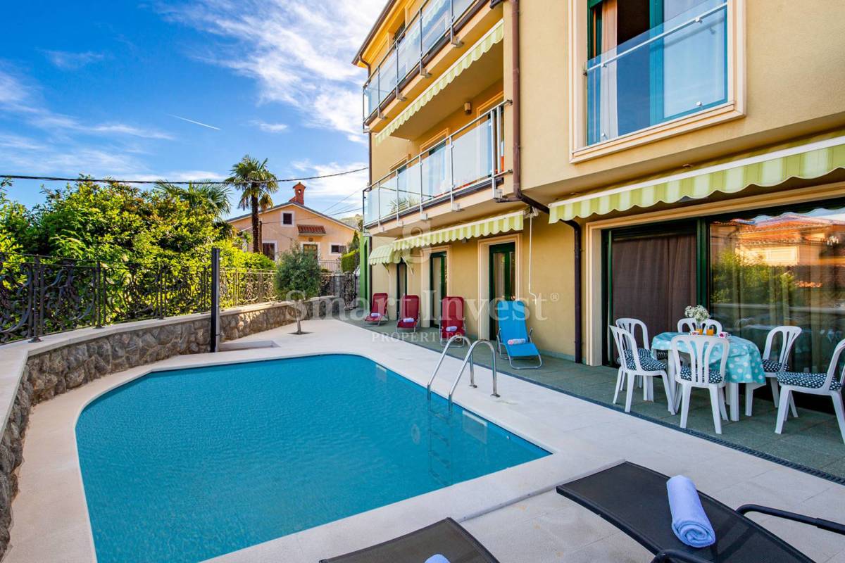 OPATIJA, Exclusive villa on an attractive location with sea view