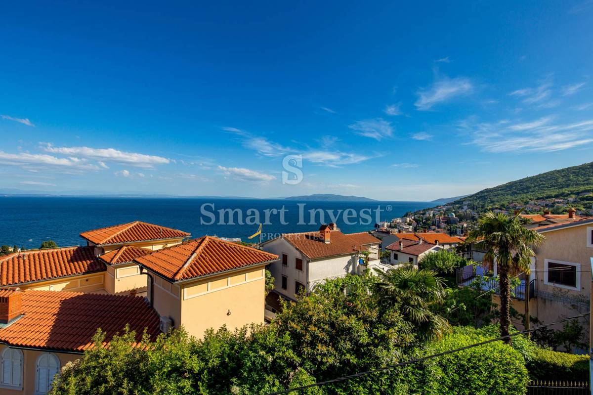 OPATIJA, Exclusive villa on an attractive location with sea view