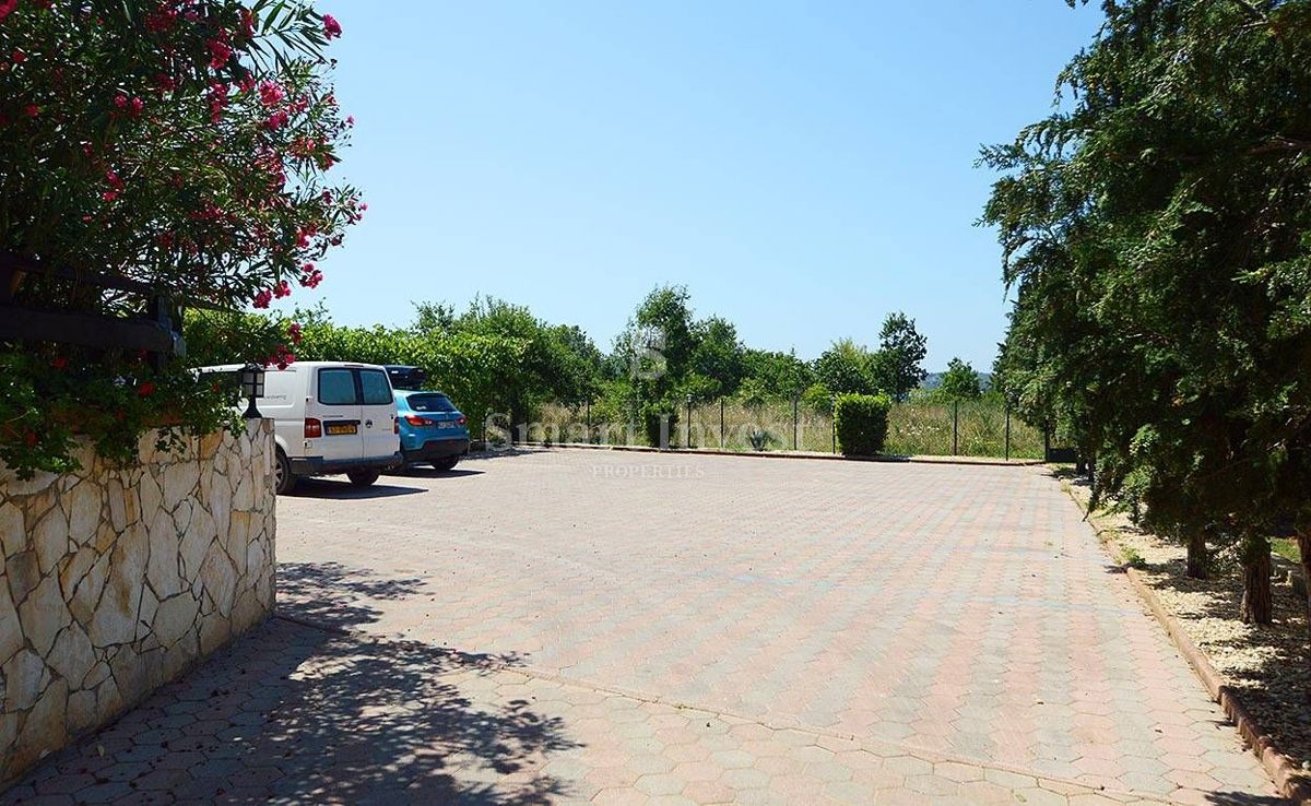 ISTRA - MEDULIN, Apartmajska hiša z bazenom in pogledom na morje - 400 m do morja!