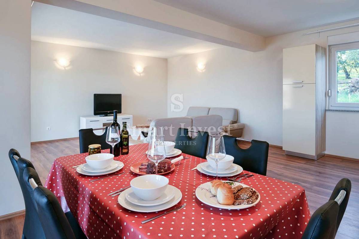 Hiša Poreč, 180m2