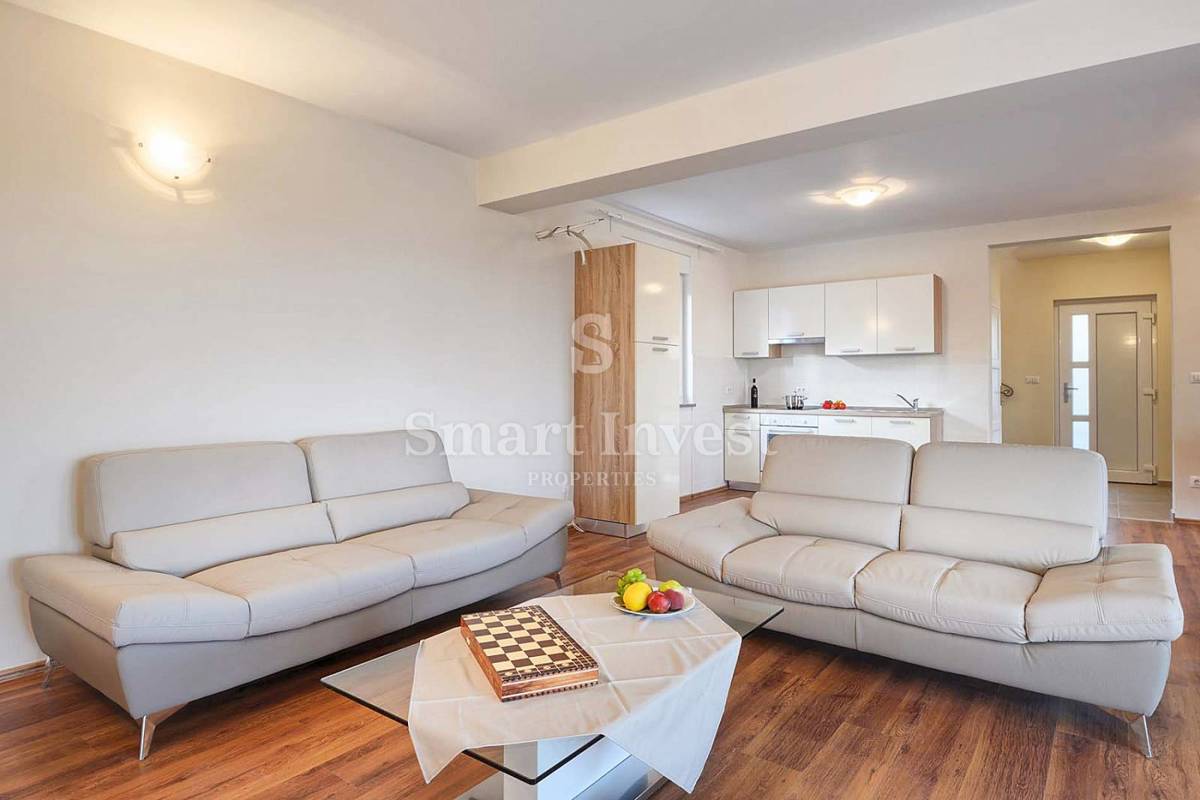 Hiša Poreč, 180m2
